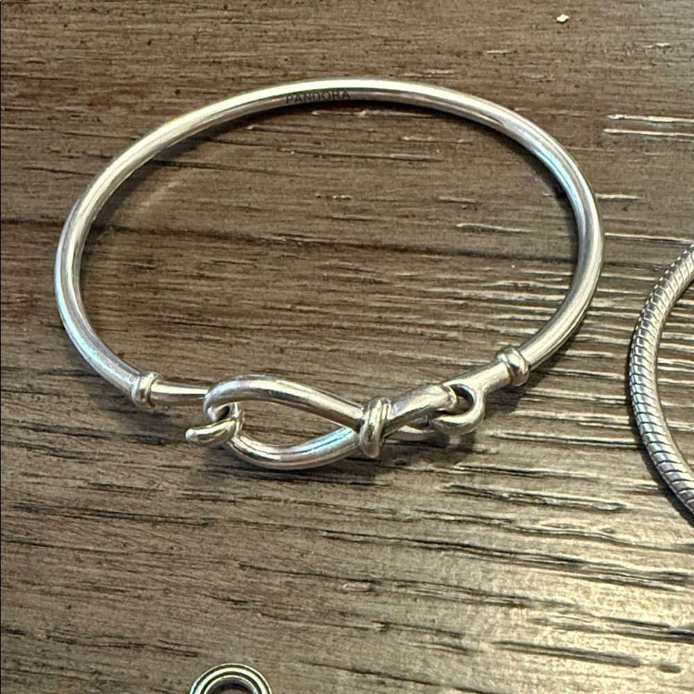 Pandora Silver Bracelet Collection - Picture 3 of 6